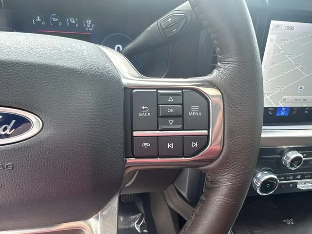 Used 2025 Bronze Ford King Ranch image 48