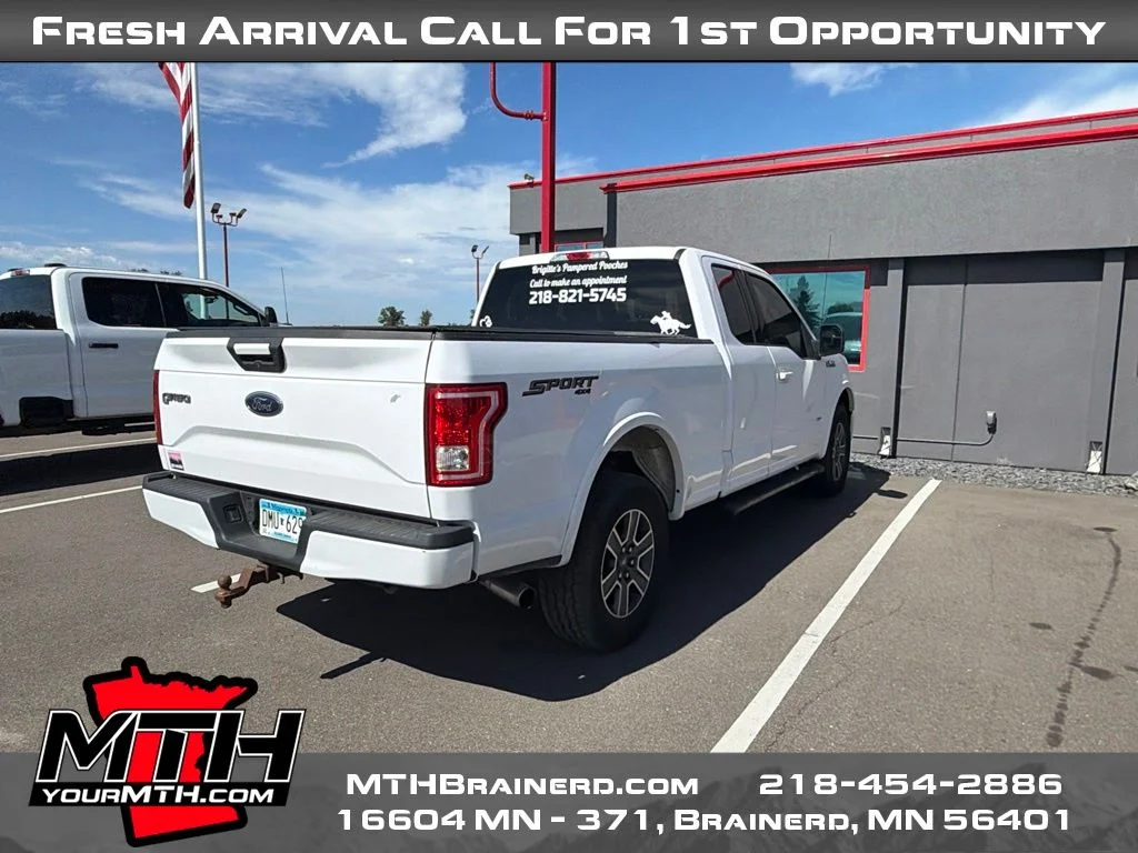 Used 2016 White Ford XLT image 3