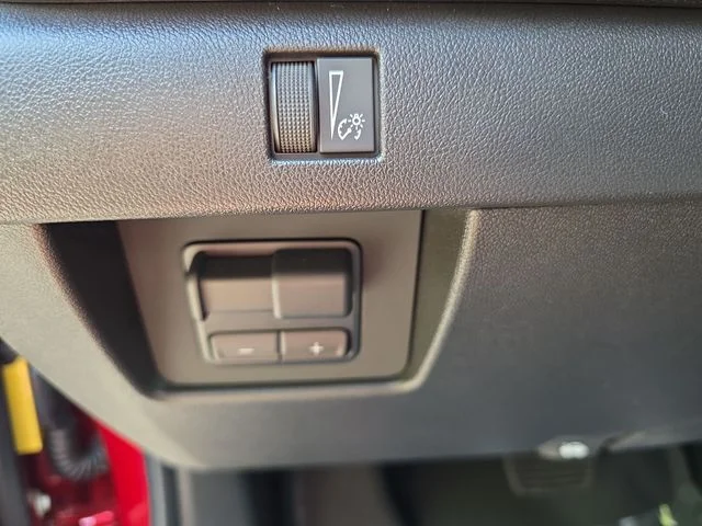 Used 2025 Red Chevrolet Trail Boss image 26