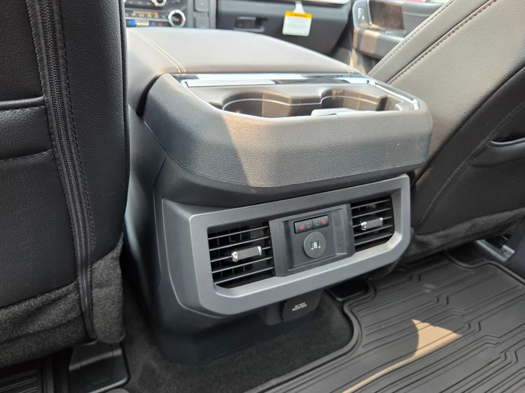 New 2026 Star White Metallic Tri-Coat Ford F-350® Lariat® image 21