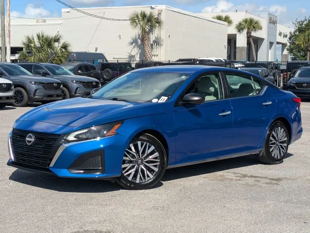 2025 Nissan Altima