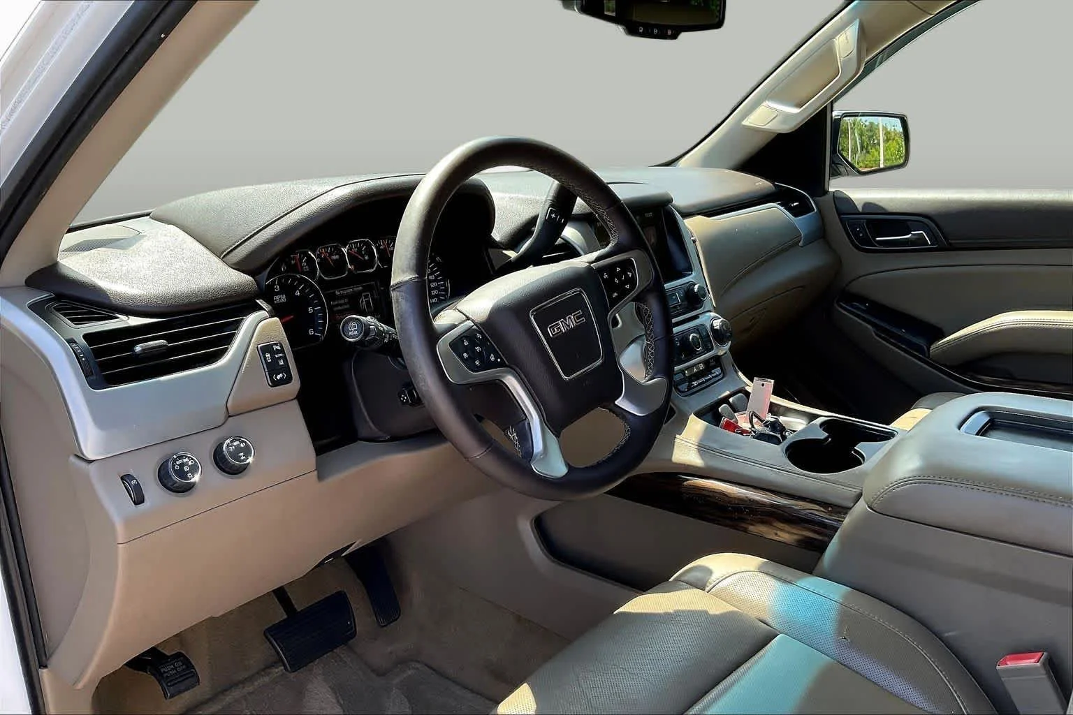 Used 2015 Summit White GMC SLT image 18