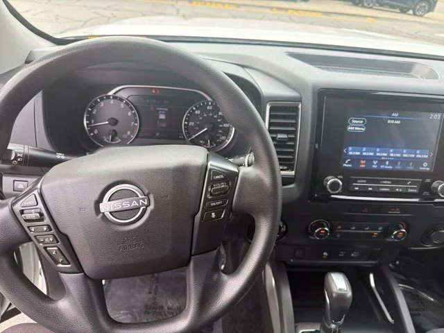 Used 2022 White Nissan SV image 12