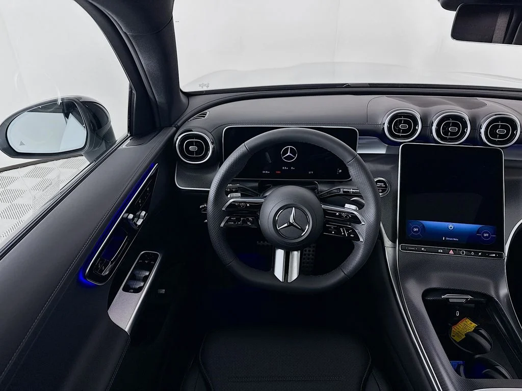 New 2026  Mercedes-Benz GLC 300 image 22