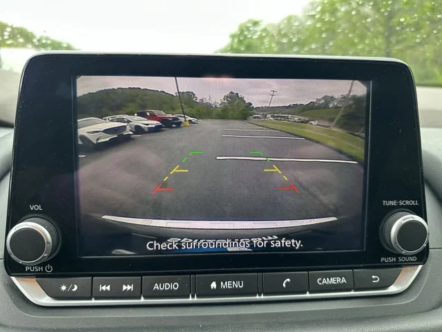 Used 2023 Gray Nissan SV image 26