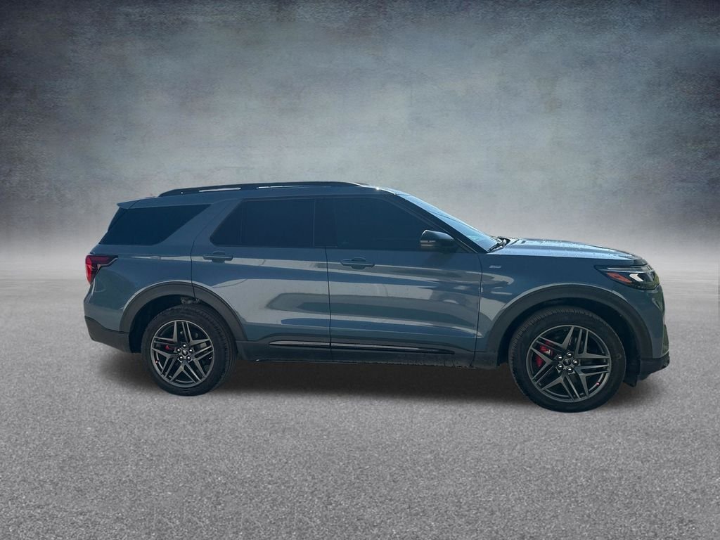 Used 2025 Blue Ford ST-Line image 4