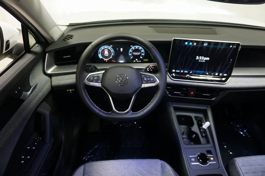 New 2026 White/off-white Volkswagen 2.0T S image 12