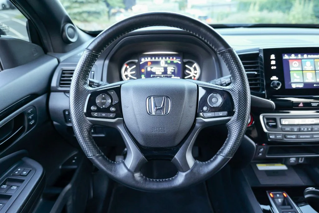 Used 2023 Black Honda Elite image 42