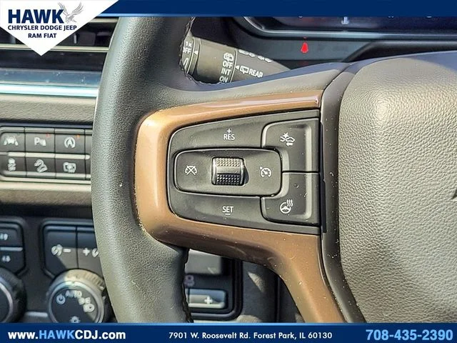 Used 2023 White Chevrolet High Country image 17
