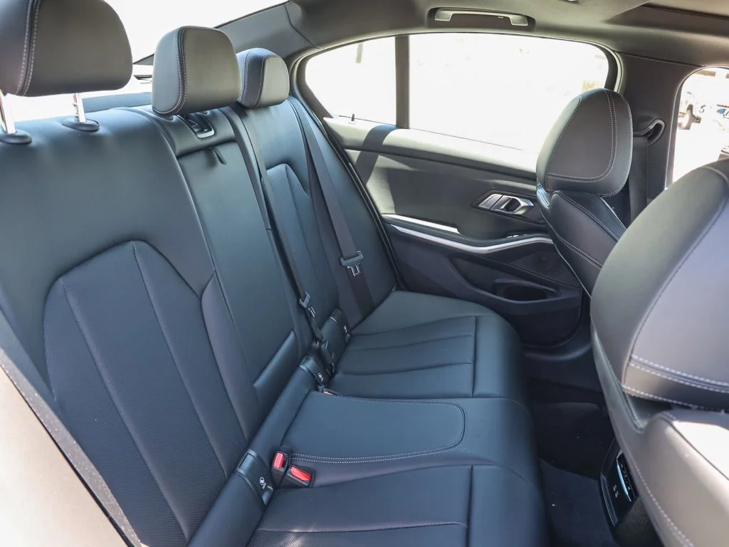 Used 2023 Gray BMW 330i image 16