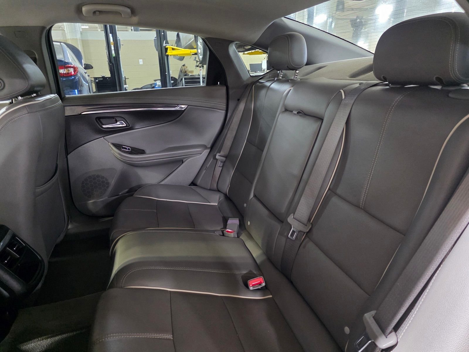 Used 2015 Black Chevrolet LTZ image 14
