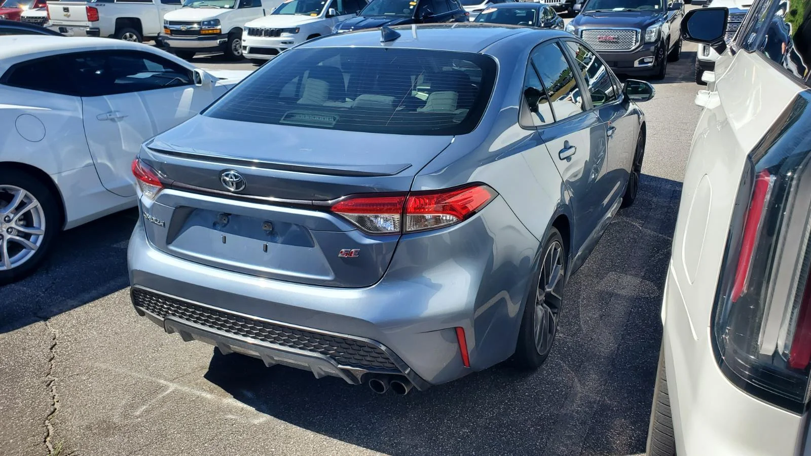 Used 2020 Celestite Toyota SE image 9