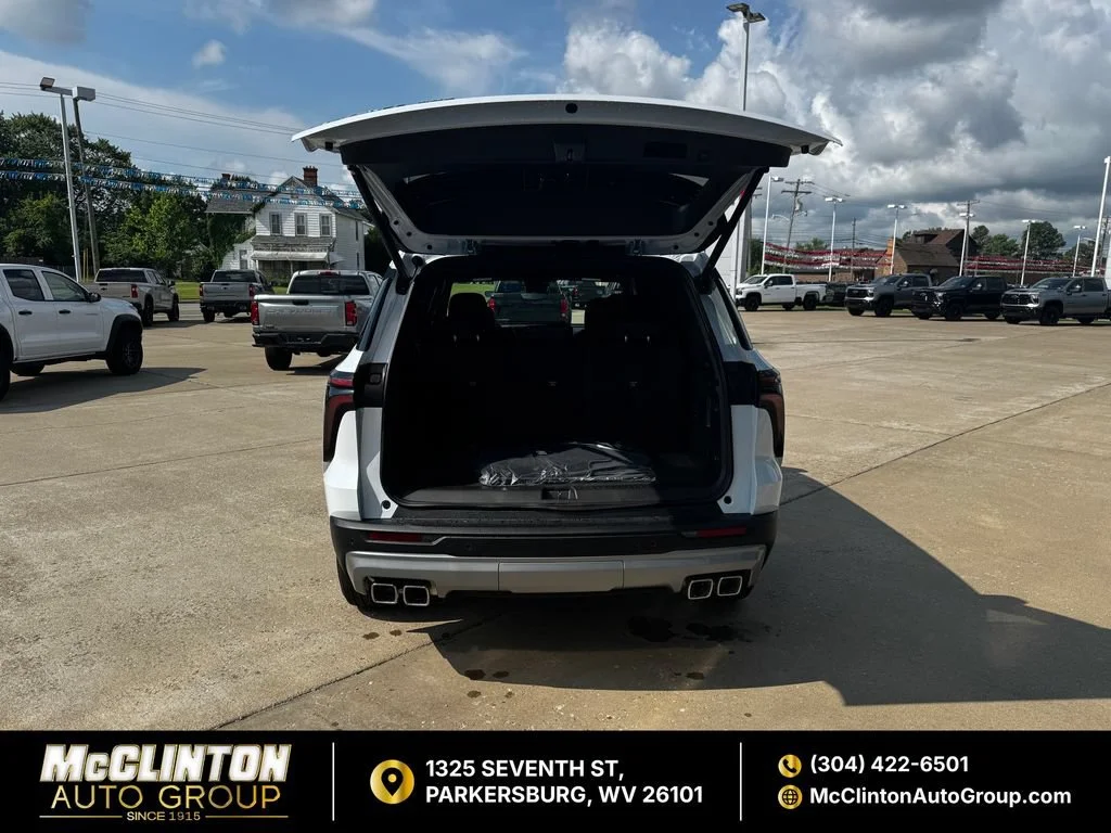 2026 Chevrolet Traverse LT - Photo 9