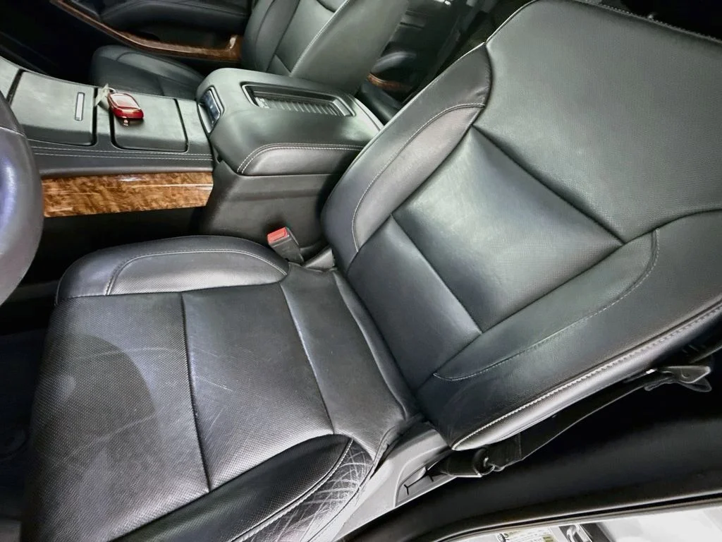 Used 2018 Silver Ice Metallic Chevrolet Premier image 21