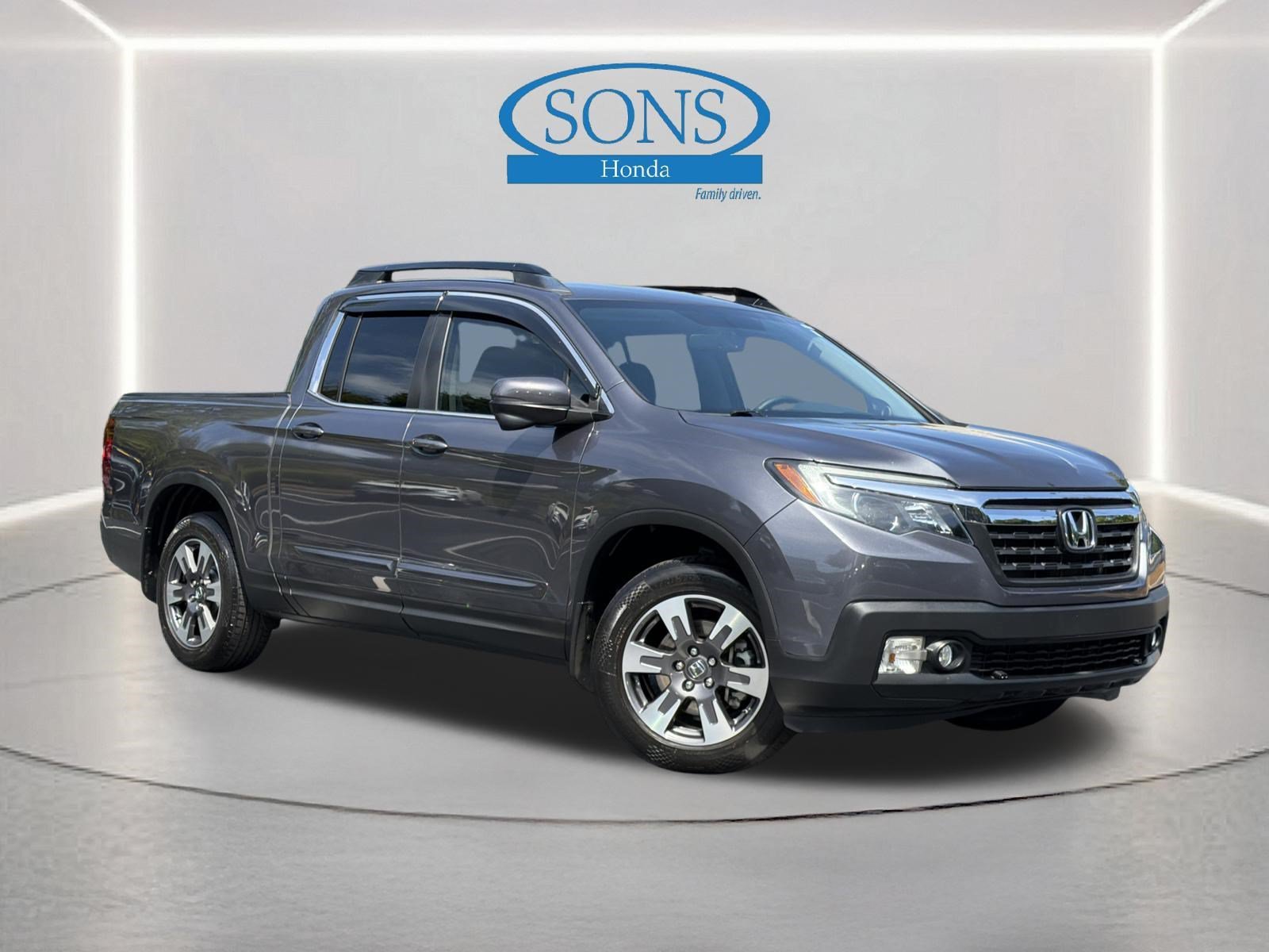 Used 2017 Honda Ridgeline RTL-T with VIN 5FPYK2F64HB002729 for sale in McDonough, GA