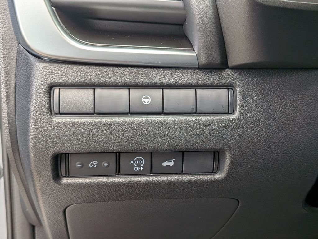 New 2026 Boulder Gray Pearl Nissan SV image 18