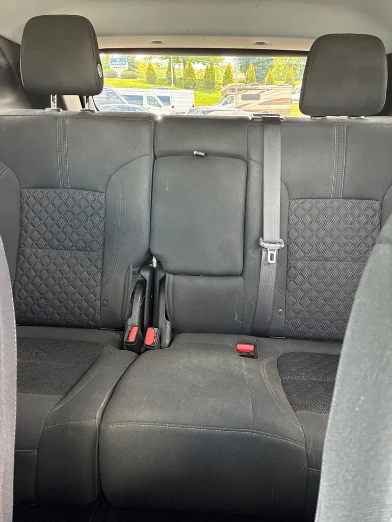 Used 2020 Blue Chevrolet LT image 31