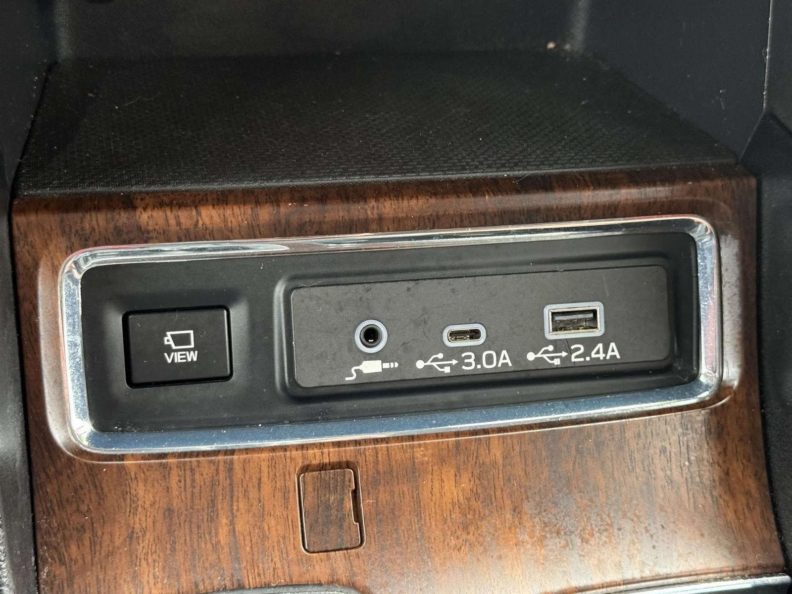 Used 2024 Magnetite Gray Metallic Subaru Touring image 25