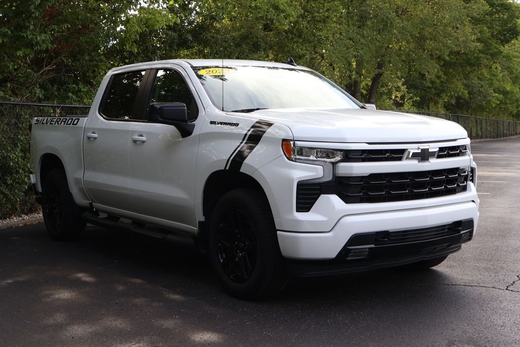 2023 Chevrolet Silverado 1500 RST - Photo 13