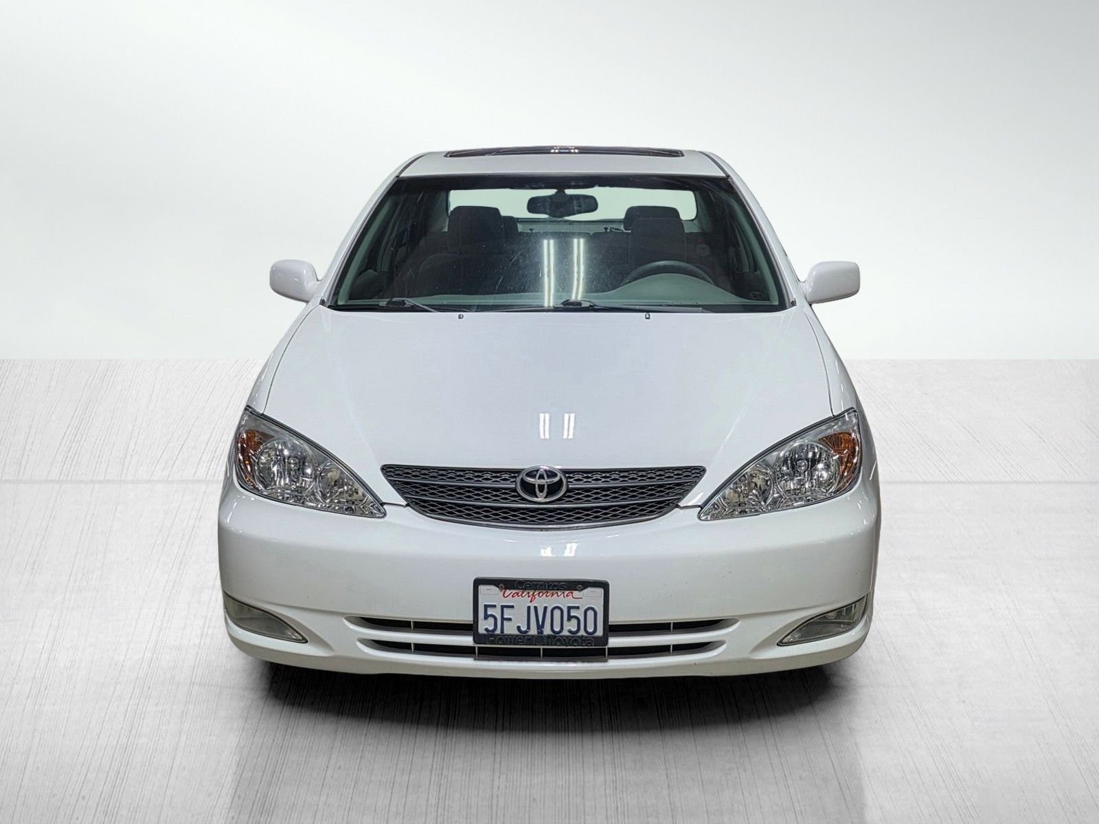 Used 2004 Toyota Camry XLE V6 with VIN 4T1BF32K34U070237 for sale in Long Beach, CA