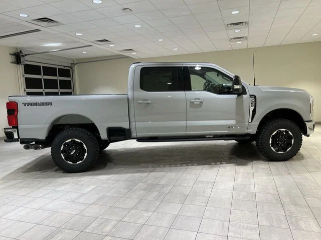 New 2026 Avalanche Ford F-350® Lariat® image 6