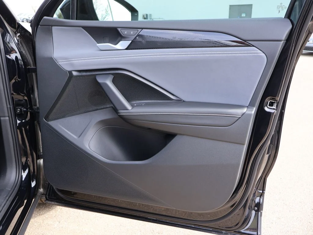 New 2026 Black Volkswagen 2.0T SE image 40