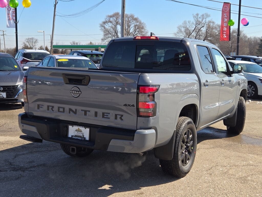 New 2026 Boulder Gray Pearl Nissan Crew Cab SV image 12