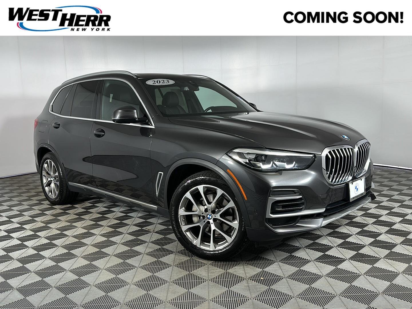 Used 2023 Dark Graphite Metallic BMW xDrive40i image 1