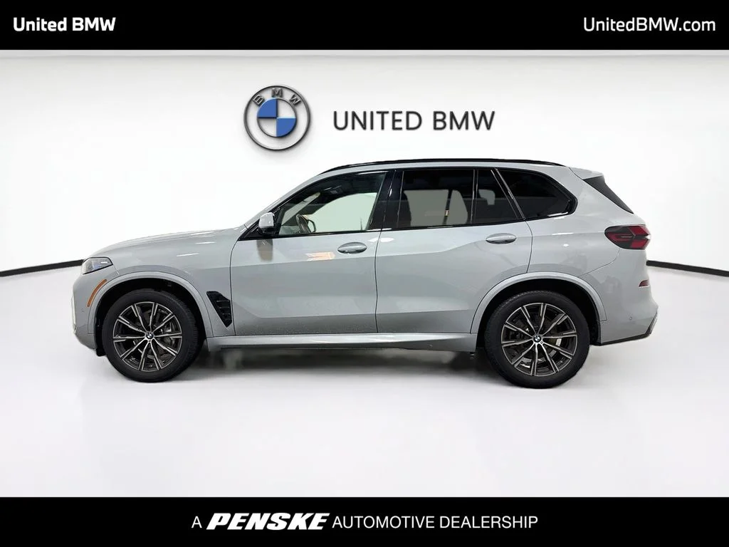 Certified Used 2025 Brooklyn Grey Metallic BMW sDrive40i image 8