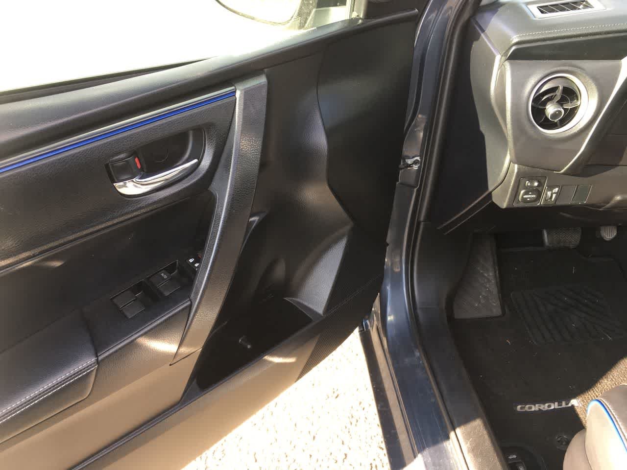 Used 2017 Slate Metallic Toyota SE image 13