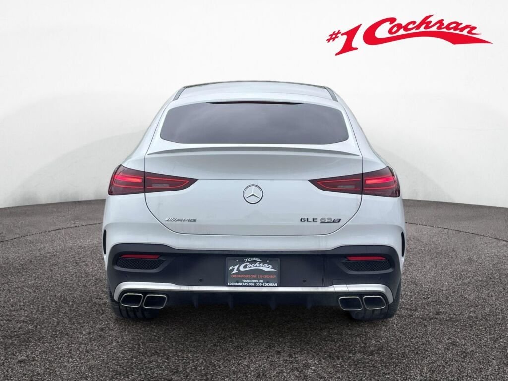 New 2026 MANUFAKTUR Moonlight White Metallic Mercedes-Benz AMG® GLE 63 S image 8