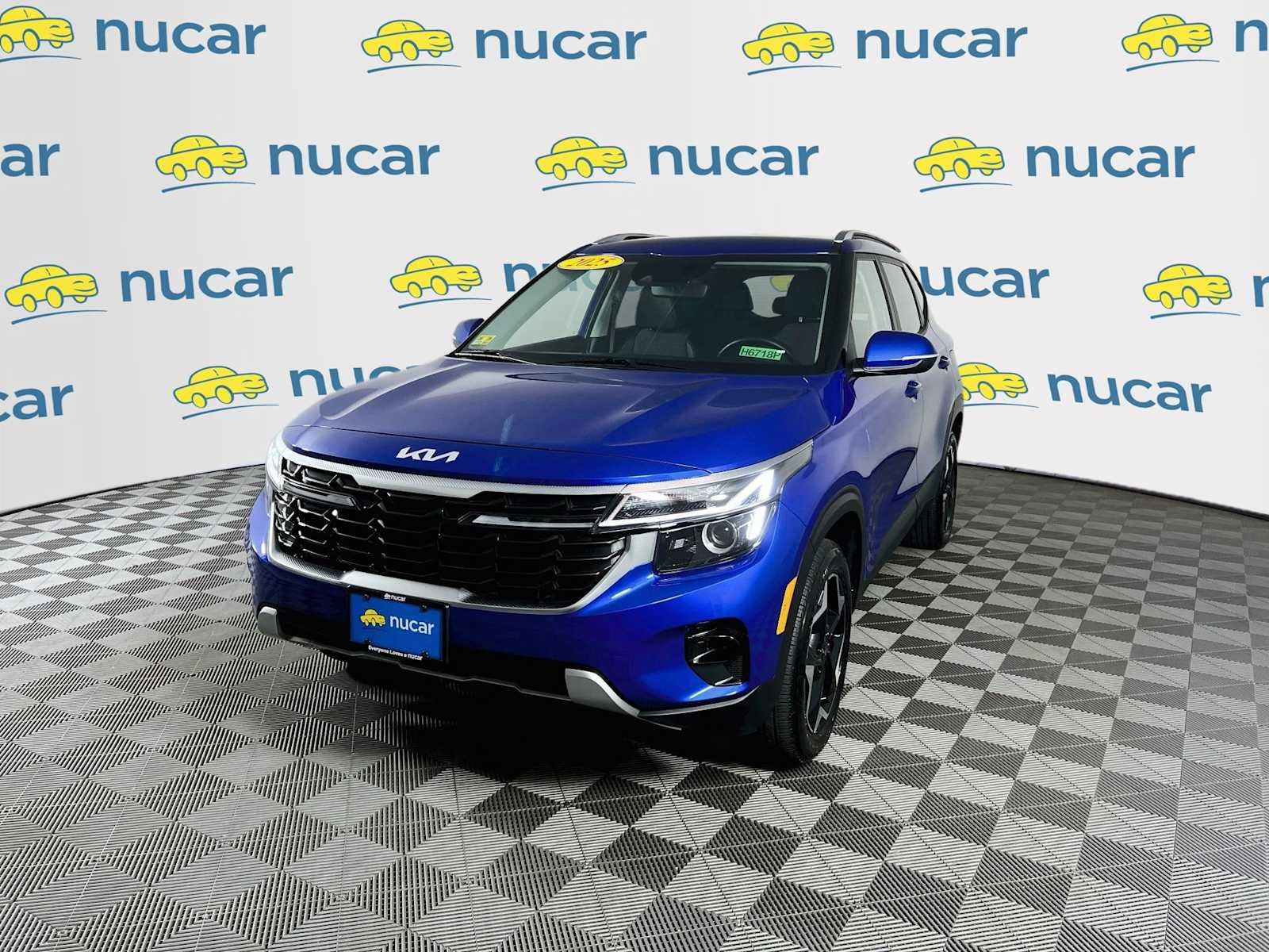 Used 2025 Neptune Blue Kia S image 3