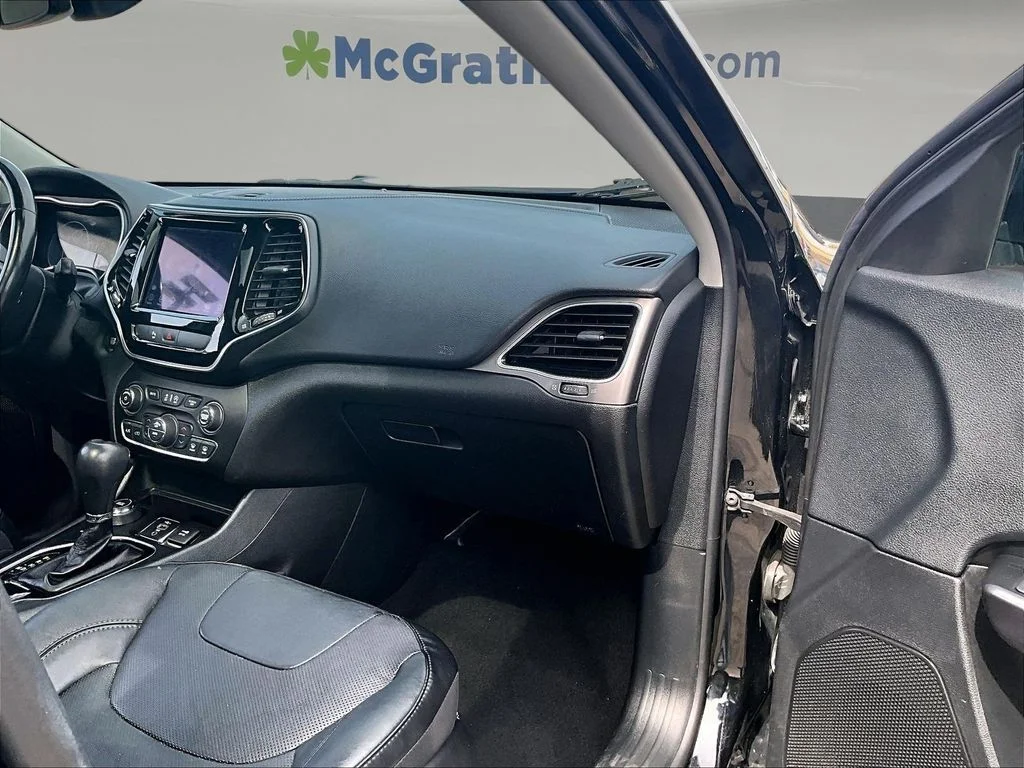 Certified Used 2020 Black Jeep Limited image 30