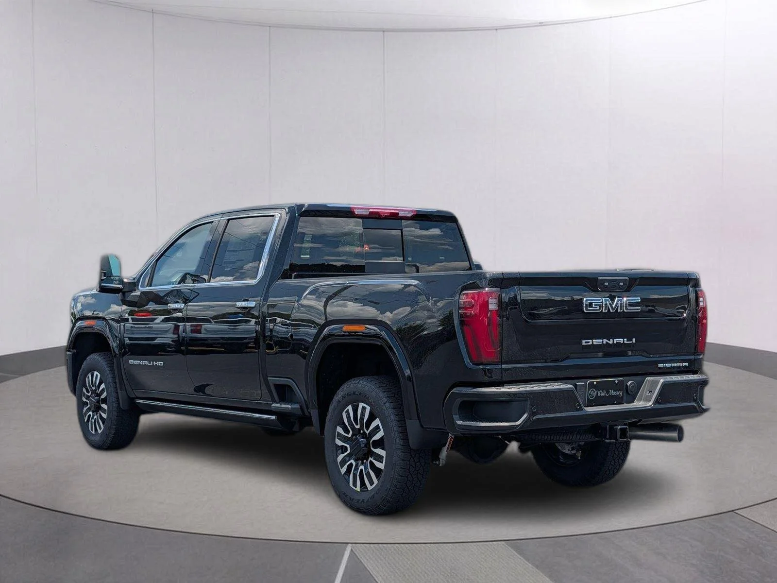 New 2026 Onyx Black GMC Denali Ultimate image 3
