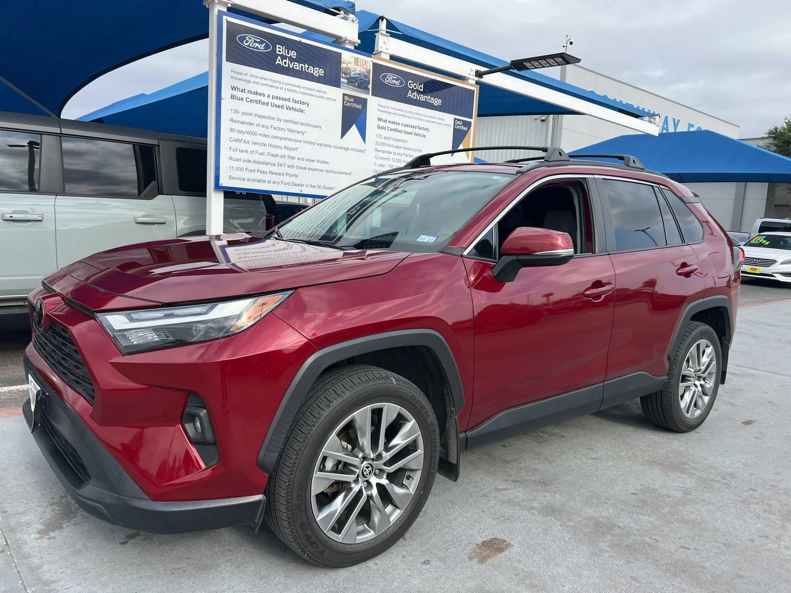 Used 2023 Red Toyota XLE Premium image 2