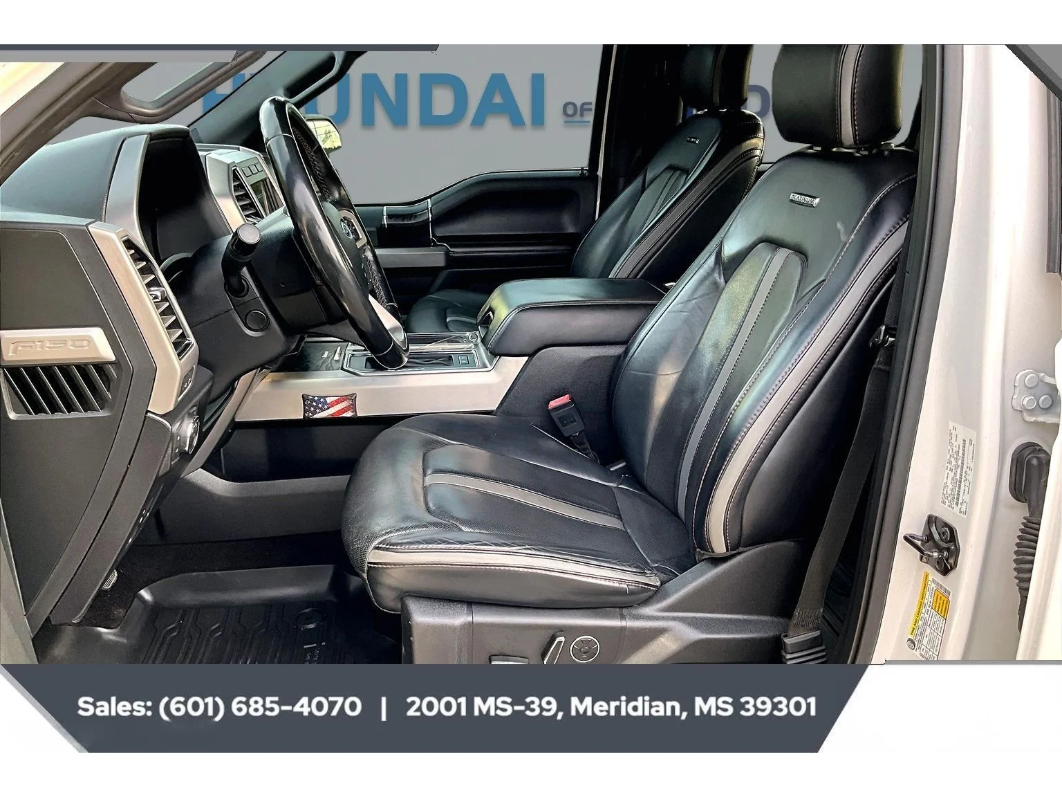 Used 2018 White Platinum Metallic Tri-Coat Ford Platinum image 18