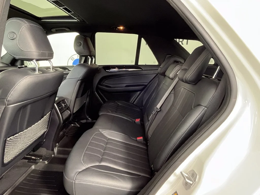Used 2017 Polar White Mercedes-Benz GLE 350 image 22