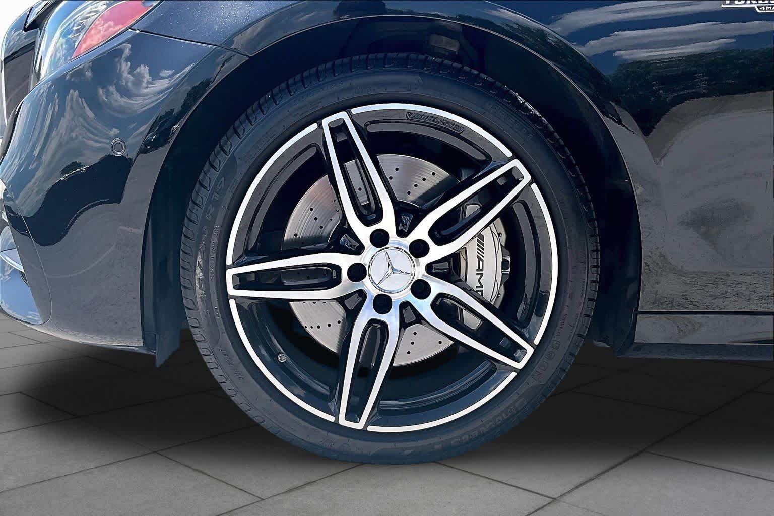 Used 2019 Obsidian Black Metallic Mercedes-Benz AMG® E 53 image 11