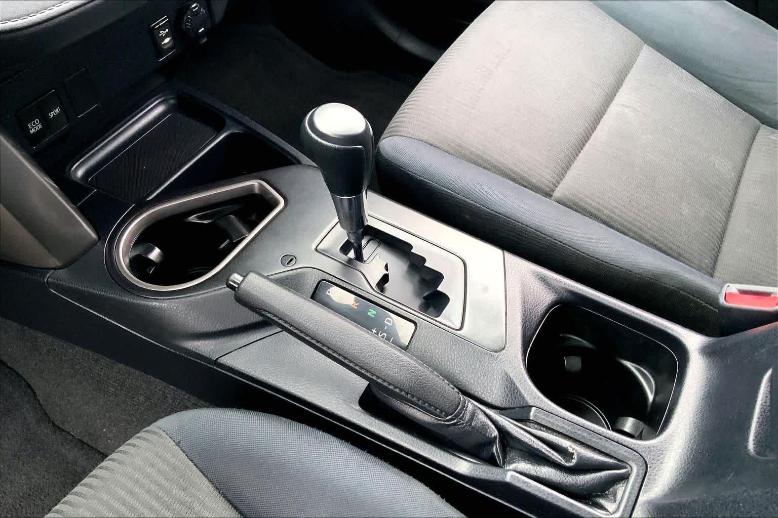 Used 2016 Magnetic Gray Metallic Toyota LE image 17