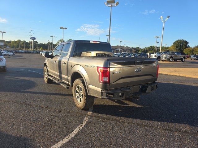 Used 2017 Gray Ford XLT image 5