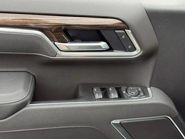 2026 Chevrolet Silverado 1500 RST - Photo 12