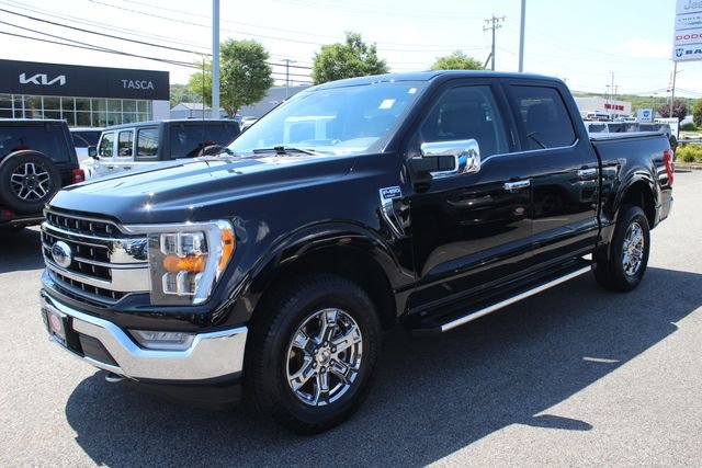 Used 2023 Black Ford Lariat image 2