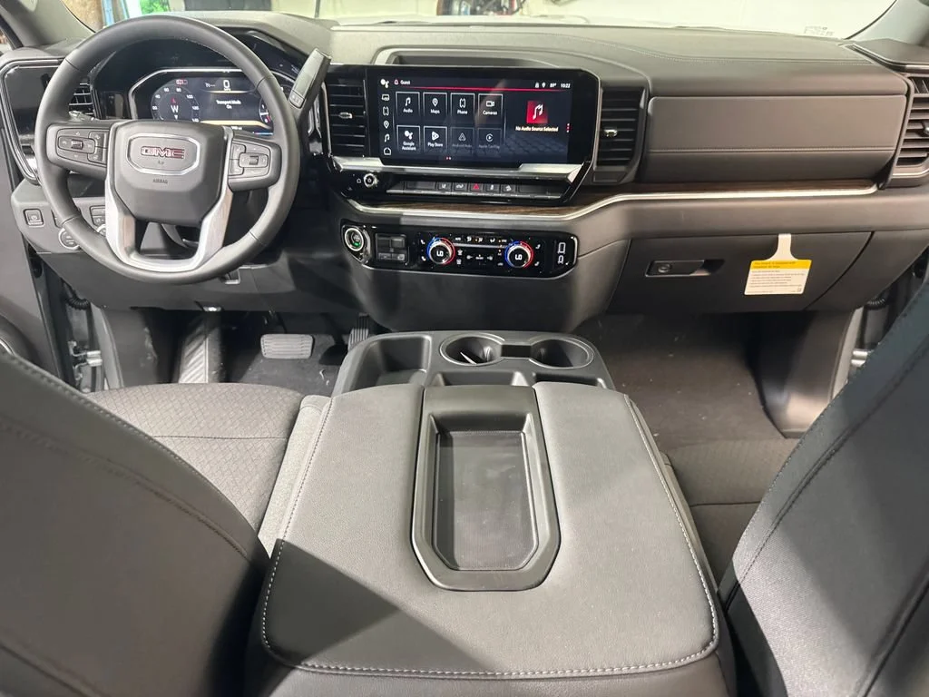 2026 GMC Sierra 2500HD SLE - Photo 10