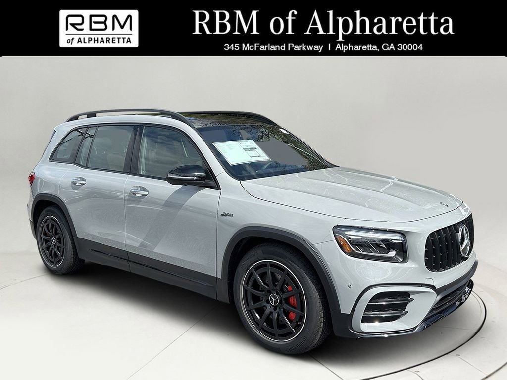 2026 Mercedes-Benz GLB GLB 35 AMG 4MATIC's photo