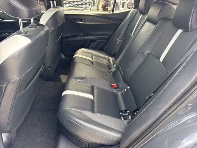 Used 2025  Toyota SE image 21