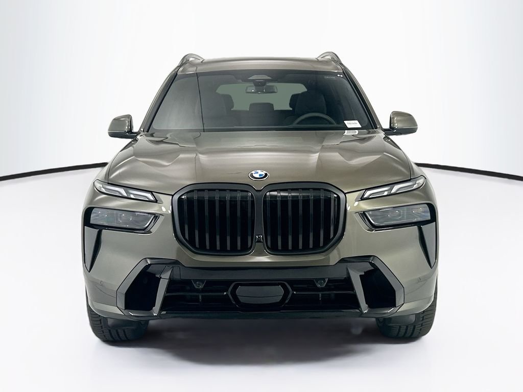 New 2027 Green Metallic BMW xDrive40i image 2