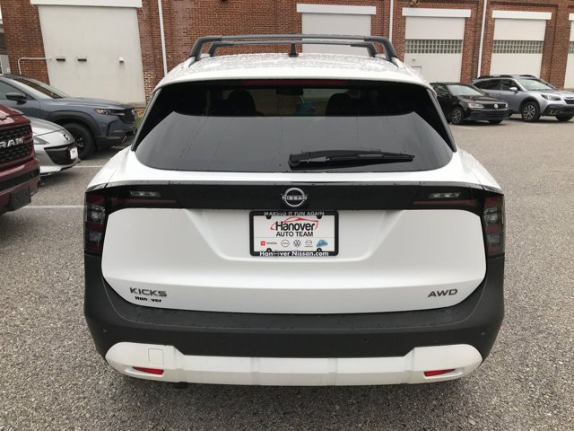 New 2026 Aspen White Tricoat Nissan SV image 5
