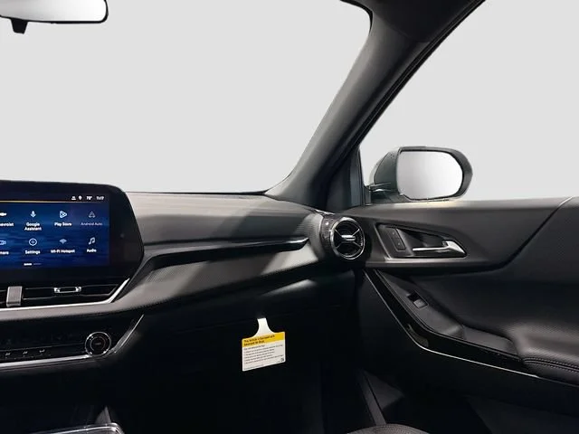 2027 Chevrolet Equinox LT - Photo 24