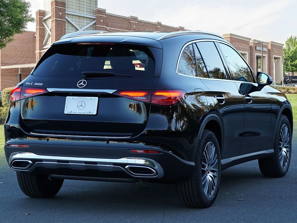 Used 2026 Black Mercedes-Benz GLC 300 image 6