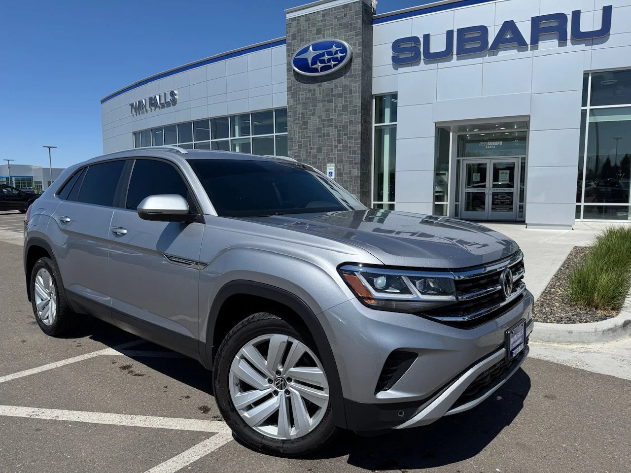 2021 Volkswagen Atlas Cross Sport 3.6L V6 SE w/Tech 4MOTION's photo
